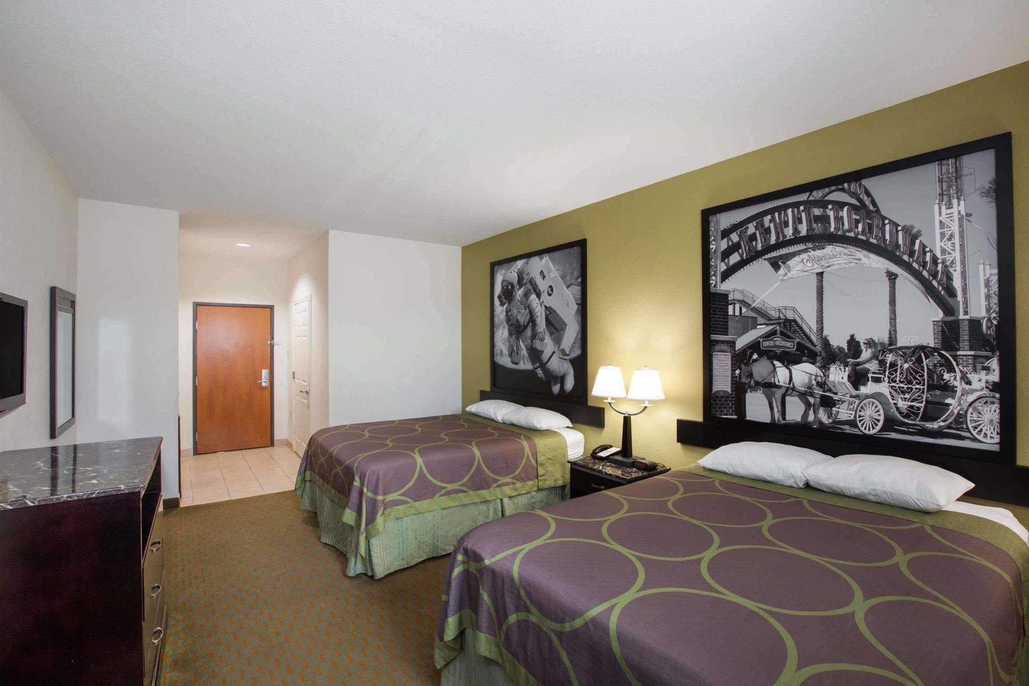 Super 8 By Wyndham Laporte La Porte Luaran gambar