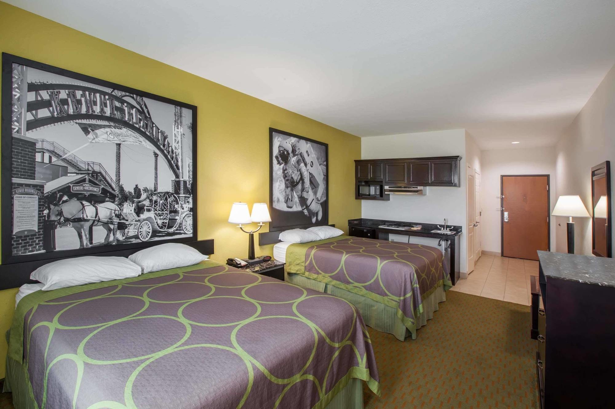 Super 8 By Wyndham Laporte La Porte Luaran gambar